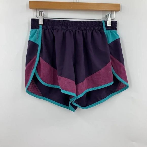 The North‎ Face Women's Altertude Hybrid Outdoor Running Athletic Shorts Size S - Picture 1 of 11